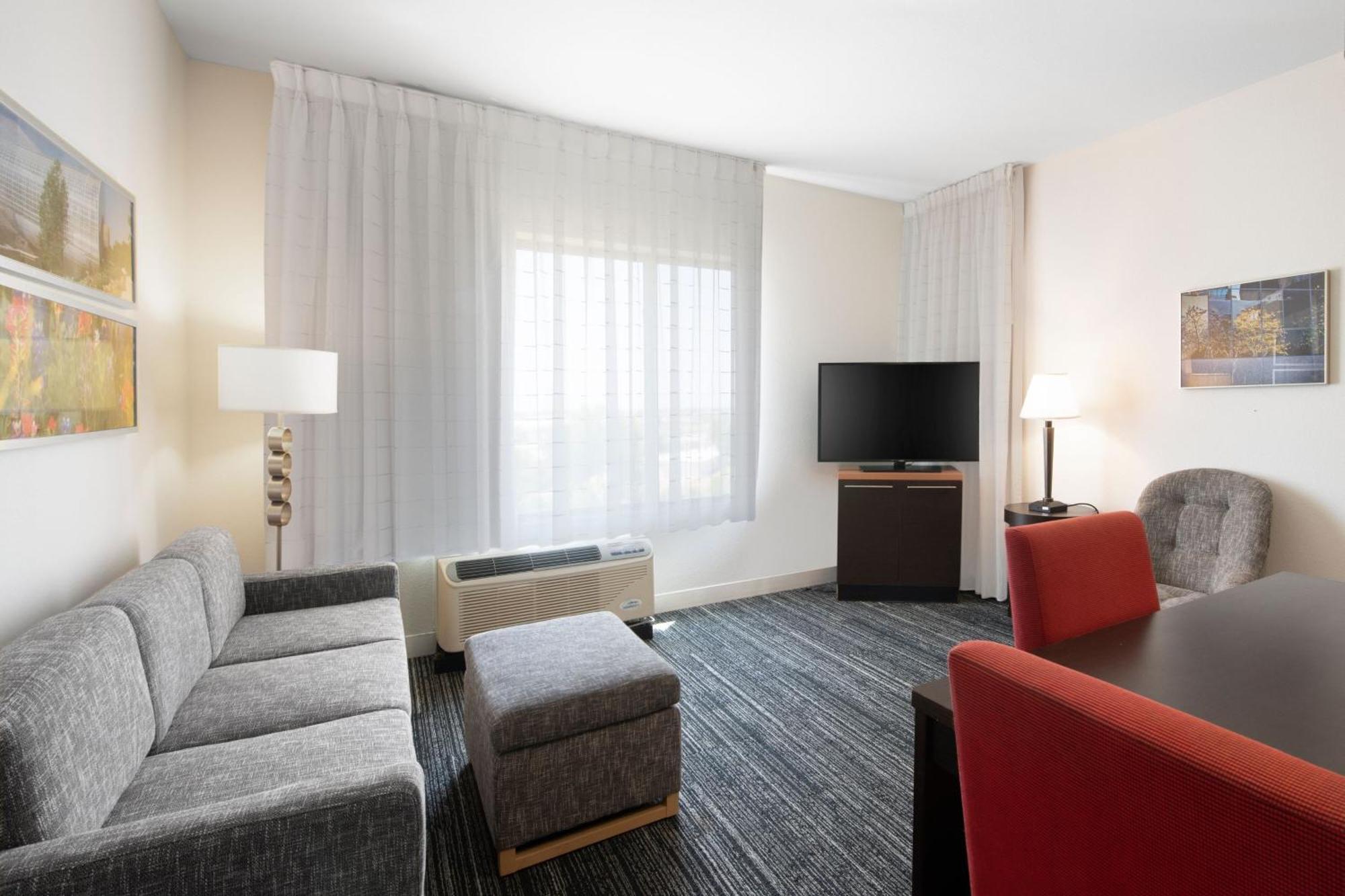 Towneplace Suites Oklahoma City Airport Zewnętrze zdjęcie